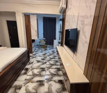 Obuasi Hotel | KELNESSA Hotel