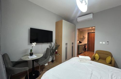 Dzorwulu Apartment | Lawrounds Luxury, Harmonia Residence, Airport