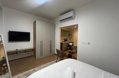 Dzorwulu Apartment | Lawrounds Luxury, Harmonia Residence, Airport
