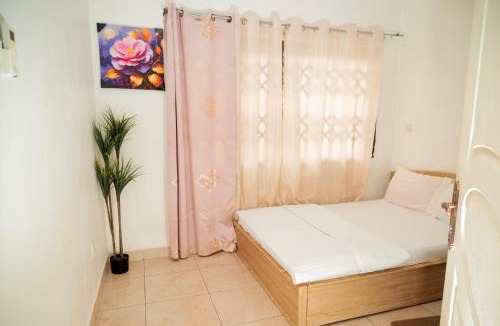 Oyarifa House | Quiet 3 Bedroom in Gated Home in Oyarefa, Accra, Near Aburi