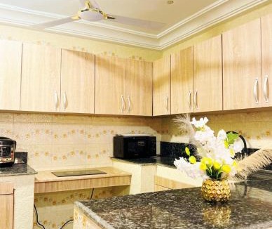 Accra Apartment | Fofana Luxury Suites
