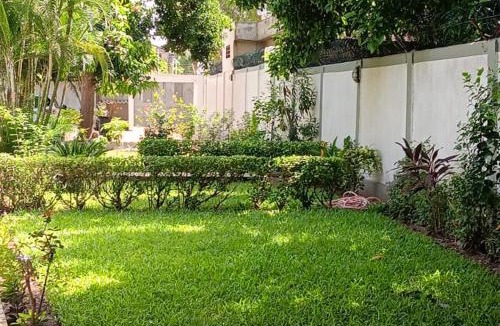 Lome House | Royal Garden Residence