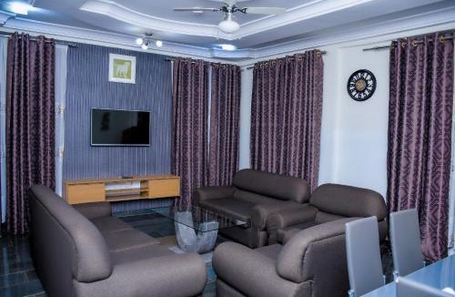 Kumasi Apartment | Modern 2 Bedroom Apartment in Gated Compound Willjeth Family Guesthouse in Santasi Apampatia Kumasi