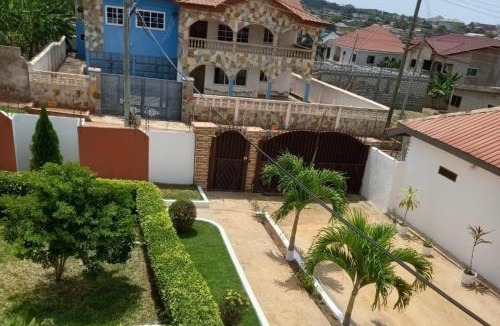 Accra House | ELIOGEMI GARDENS Master Suite