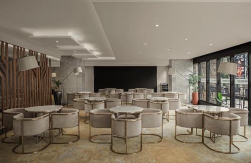 Accra Hotel | Four Points by Sheraton Accra Airport Hotel