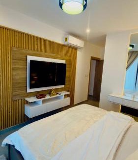 Roman Ridge Apartment | Royal Luxury Home