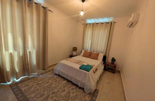 Weija House | Spacious 3BR, Minutes from West Hills Mall