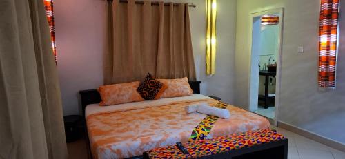 Elmina House | Afiki