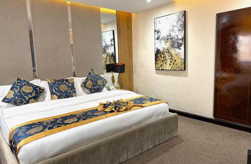 East Legon Hotel | Sonia Hotel