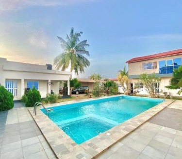 Lome Villa | Villa de 3 chambres salon