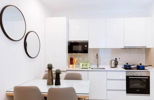 Roman Ridge Apartment | One Bed at Nova by Devtraco Plus