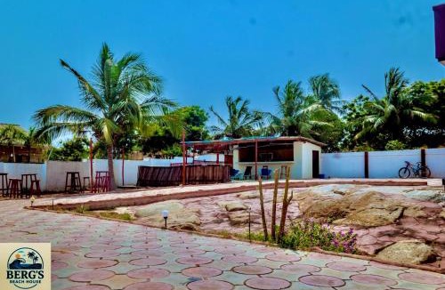 Winneba Apartment | BERG'S BEACH HOUSE