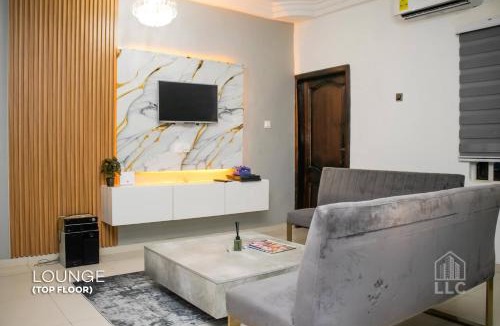 Kumasi Villa | llc APARTMENT