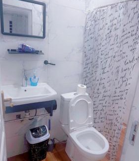 Accra House | Luxury Live Inn