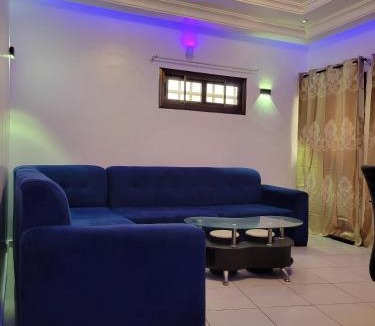 Lome Apartment | Appartement deux chambres-salon