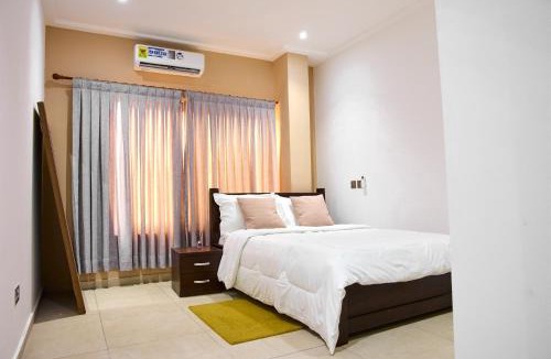 Dzorwulu Hotel | The Veron, Dzorwulu