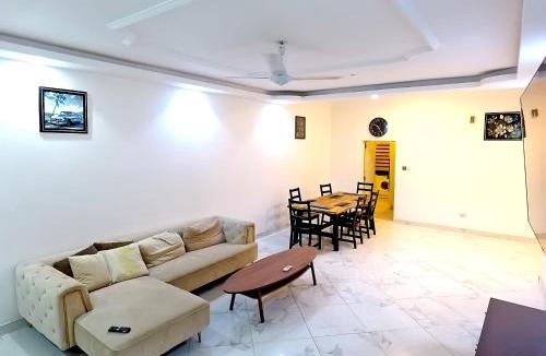 Osu Klottey Apartment | CB Apartment