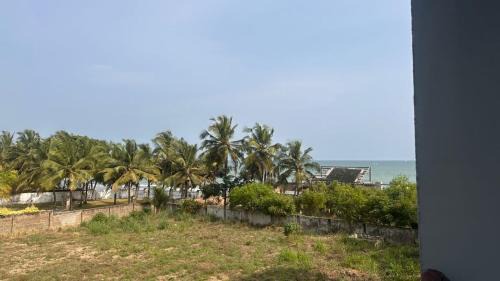 Kokrobite House | Private Home with Access to Beach Front -Krokrobite
