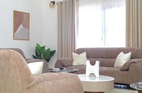 Accra Hotel | POLO HEIGHTS-Sky Suites