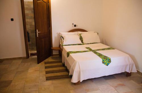 Lome Hotel | Hotel Otsunami