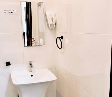 Teshie Hotel | Golden Crystal Hotel