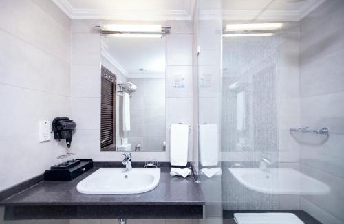 Dzorwulu Hotel | The African Regent Hotel