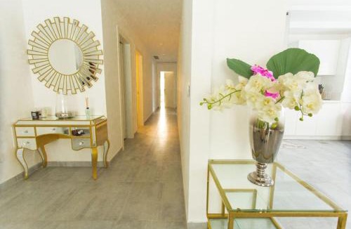 Labone Apartment | Accra Luxury Apartments at Lul Water