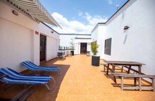 Accra Apartment | Deluxe 1 Bed Apartment - Wifi Airon Parking
