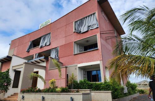 Ada Hotel | ALERI'S GARDEN