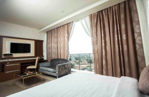Osu Klottey Hotel | San Marino Hotel