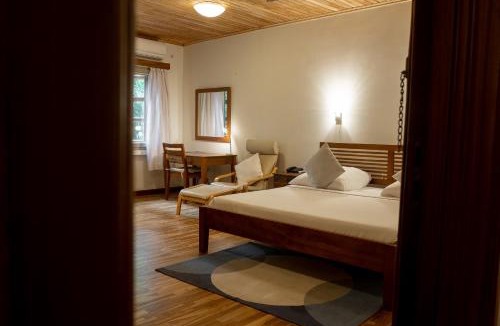 Accra Hotel | Esther's Hotel