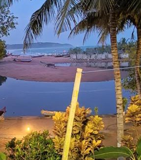 Dixcove Hostel | Scorpion Hill Lodge