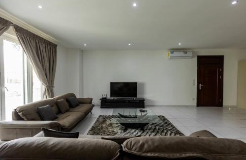 Cantonments Apartment | Accra Fine Suites - Henrietta's Residences