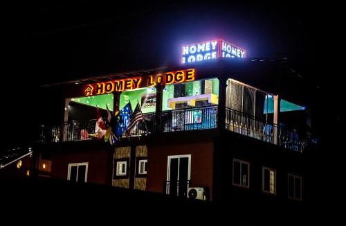 Kumasi Hotel | Homey Lodge