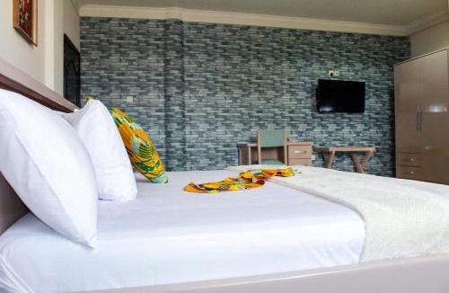 Nungua Hotel | Exotic Palace Hotel