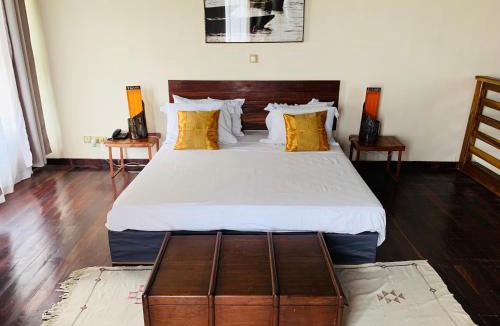 Lome Hotel | Marcelo Beach Club