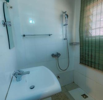 Cape Coast Cabin | Rans Hill Lodge