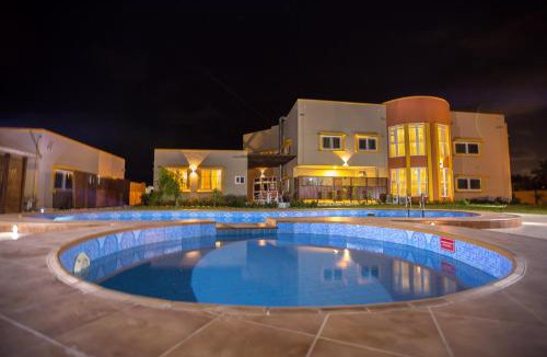 Prampram Hotel | La Tua Villas