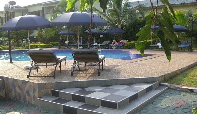 Wadoma Royale Hotel