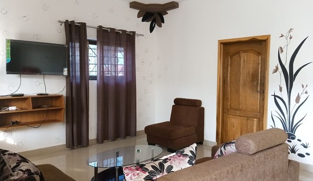 Ronna apartments at Lakeside Estates in Madina