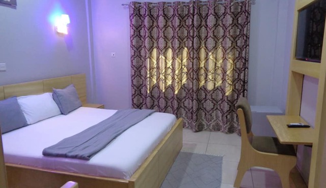 Queensland Hotel