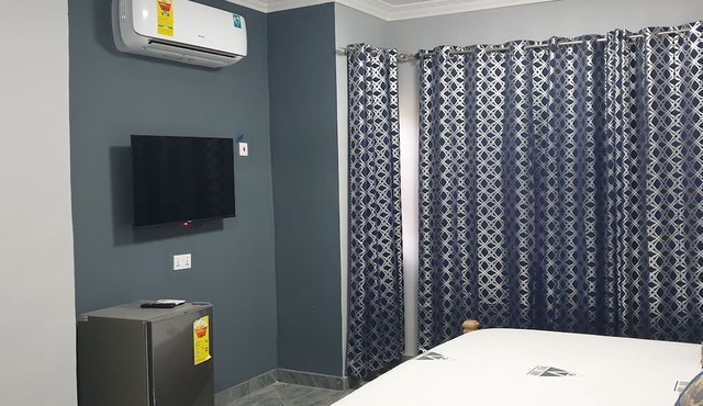 Royal Triangle Guest House