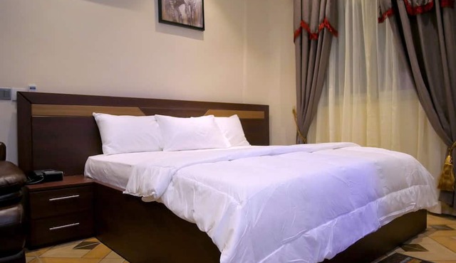 BLUE SKY HOTEL LTD
