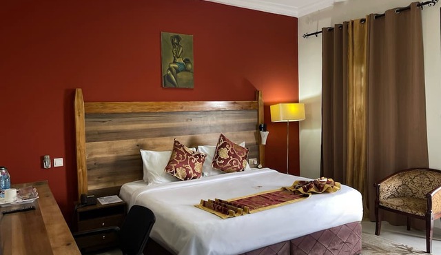 African Hill Hotel & Resort