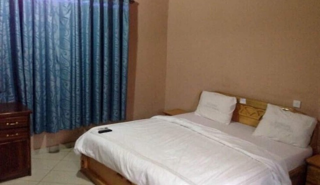 His Royal Vico Hotel in Awoshie