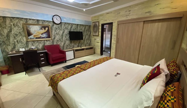 Bays Boutique Apartment in Accra