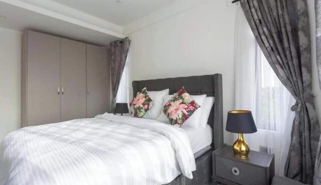 2 -Bedroom Apartment/2 units