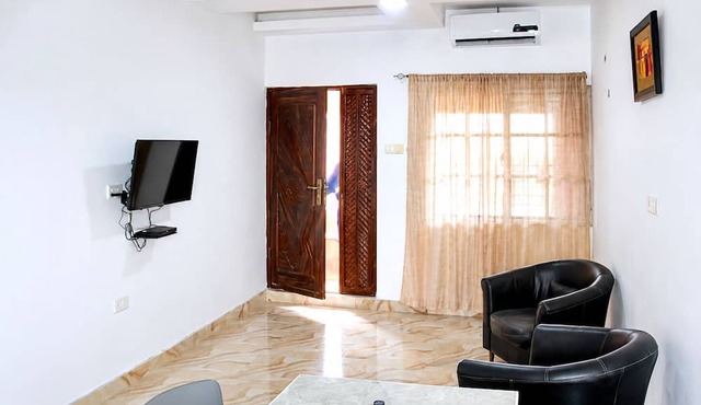Karima City-Kumasi Comfort Suites, Asabi