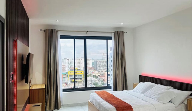 Elite 1 Bedroom Apt @ Arlington Court w/city views in Accra