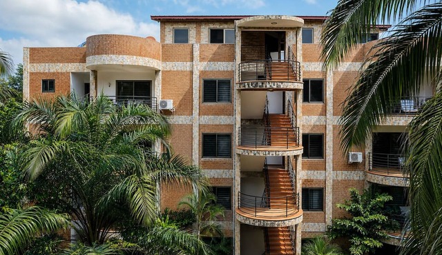 2-bedroom apartment with Garden view